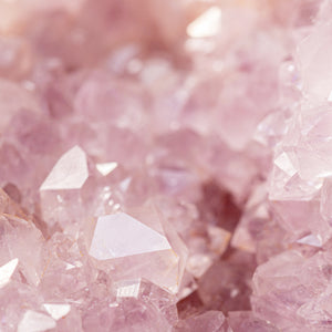 Diamond Contour Rose Quartz Beauty Roller