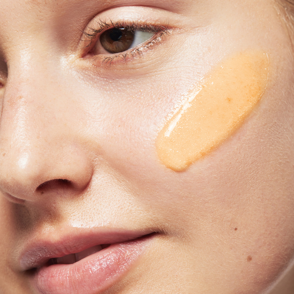 Diamond Contour 20% Vitamin C Skin Resurfacing Oxygen Peel